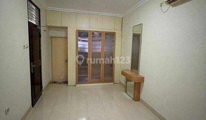 Rumah Baru Renovasi di Meadow Green Lippo Cikarang 7