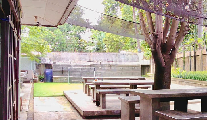 Rare Find! Prime 816M² Land in the Heart of Central Jakarta - Bonus Active Coffee Shop & High Business Potential Rare Find! Prime 816M² Land in the Heart of Central Jakarta - Bonus Active Coffee Shop & High Business Potential