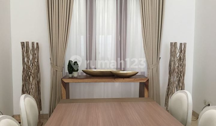 Rumah Mewah 2 Lantai@– Nyaman, Luas & Siap Huni 2