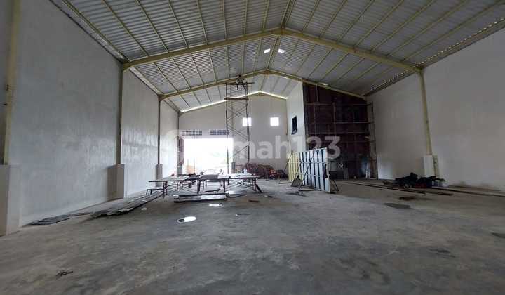For Rent Warehouse Immediately On Jl. Raya Kalibaru - Teluk Naga For Rent Warehouse Immediately On Jl. Raya Kalibaru - Teluk Naga