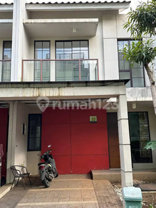 For Rent: 2-Story House in Green Village Pinang Cipondoh