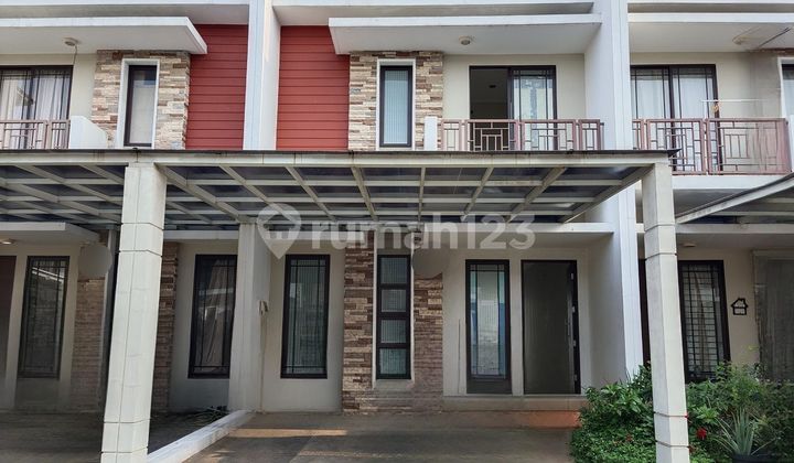For Quick Sale House in Green Lake City Cipondoh Tangerang