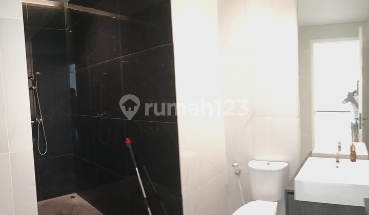 Goshenhomies di Casa Varya. Luxury European Lifestyle At West Jakarta