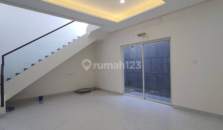 Rumah di Citraland Utama baru siap huni atap beton daerah baru 2