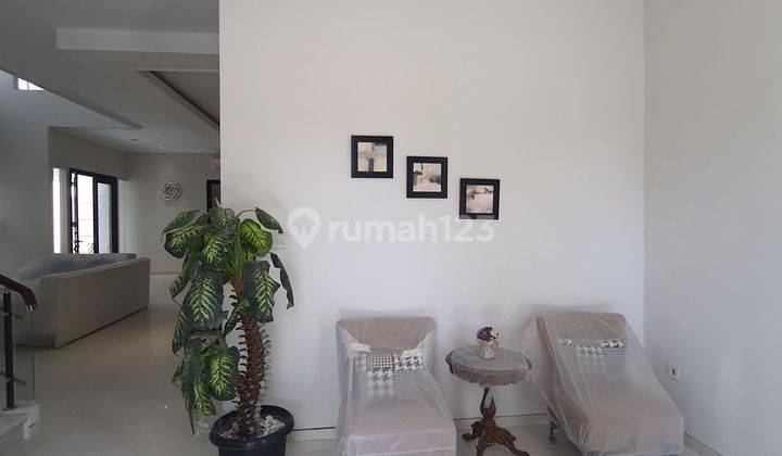 Rumah di Citraland Utama Waterfront dekat UC furnished siap huni  2