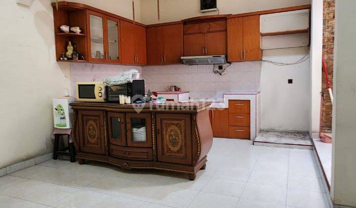 Dijual Rumah Lokasi Strategis di Cluster Taman Royal 1 Tangerang 2