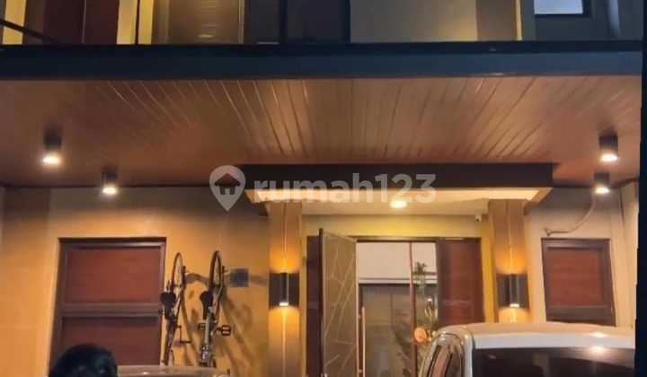 DIJUAL RUMAH 2 Lt DI CLUSTER PINEWOOD BANJAR WIJAYA TANGERANG