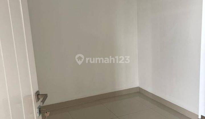 Dijual Rumah 2 Lt di Cluster Banjar Wijaya 2