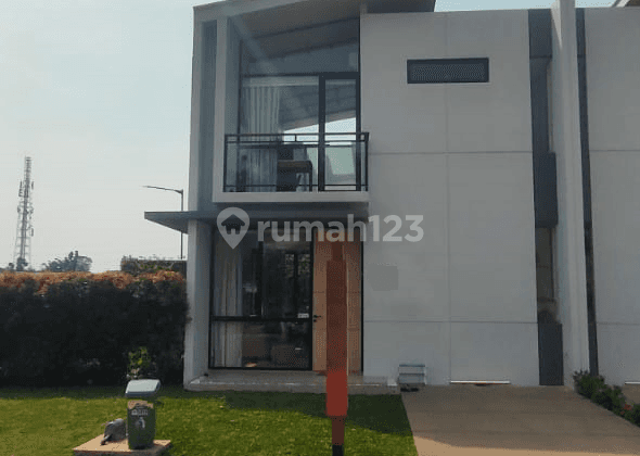 Dijual Rumah Baru di Cluster Cendana Essance Lippo Barat 1