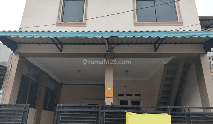 Dijual Rumah 1 1,2 Lantai di Cluster Edelweis Taman Royal 3 Tangerang 1