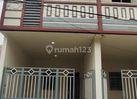 Dijual Rumah 2 1,2 Lantai di Simprug Poris Tangerang 1