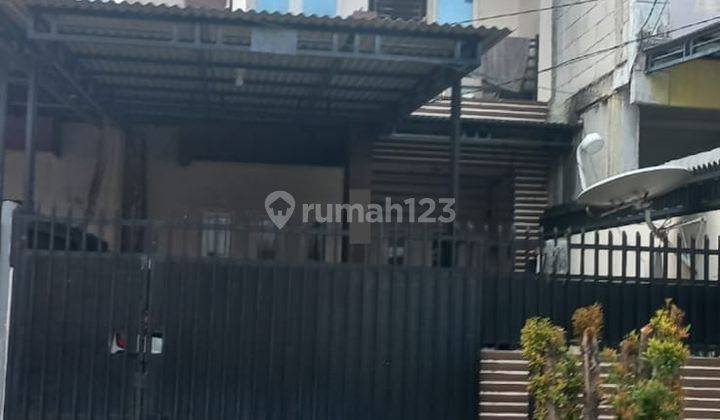 Dijual Rumah Cantik Siap Huni 2 Lantai di Taman Royal 1 Tangerang 1