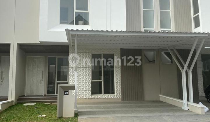 Rumah 2 Lt Bagus di Cluster Catriona Suvarna Sutera, Tangerang