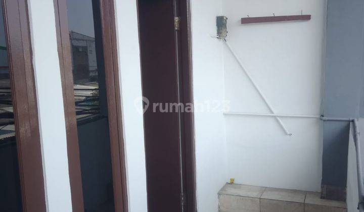 Dijual Rumah + Kios 2 Lt di Perumahan Cipondoh Makmur, Tangerang 2