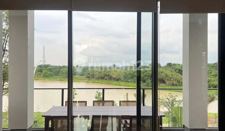 Dijual Rumah Mewah, Bagus di Pasadena Gading Serpong Tangerang. Dijual Rumah Mewah, Bagus di Pasadena Gading Serpong Tangerang.