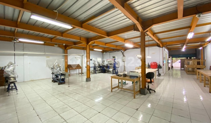 Warehouse for Rent in Taman Tekno BSD, Tangerang. Warehouse for Rent in Taman Tekno BSD, Tangerang.