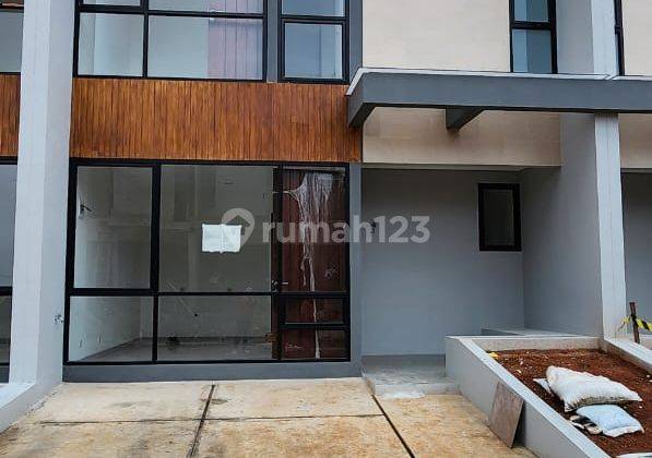 Dijual Rumah 2 Lt Baru, Free Bphtb Balik Nama di Kota Tangerang.  2