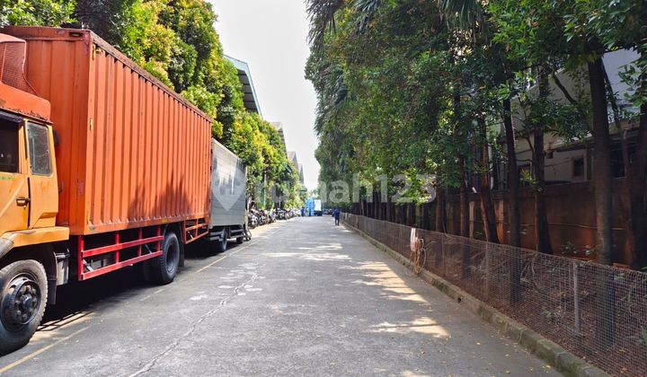 *Dijual* Gudang di kawasan Cikupamas. (Jarang ada) Kawasan gudang paling dekat dengan Tol Cikupa. *Dijual* Gudang di kawasan Cikupamas. (Jarang ada) Kawasan gudang paling dekat dengan Tol Cikupa.