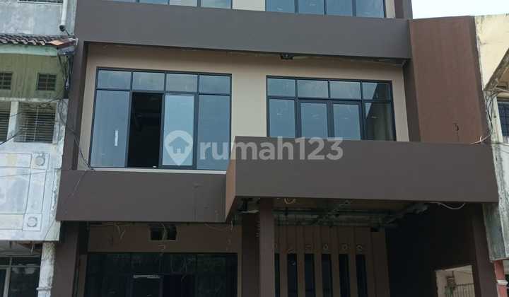 DiJual Ruko Gandeng di Modernland Tangerang. 
