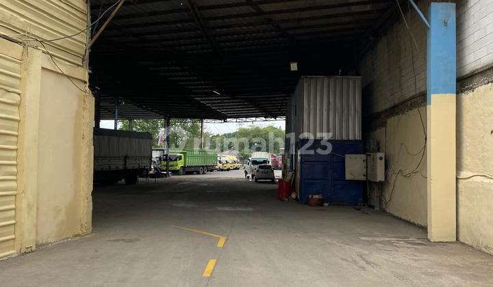 Quick Sale: Office Building and Workshop on 4800 M2 Land, Fully Concrete, Along Setu Cibitung Main Road, Bekasi.