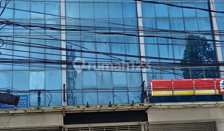 Disewa Cepat Ruko 4 Lantai Siap Pakai di Pinggir Jl Hasyim Ashari Sebelah Alfamart