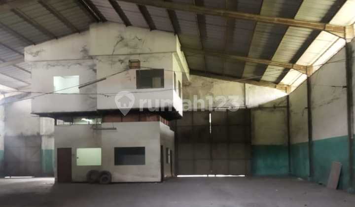 Dijual / Disewakan Gudang Kawasan Cikupamas (Bisa Produksi ) Pinggir Jalan Raya (Bisa Masuk Kontener 40 Feet)