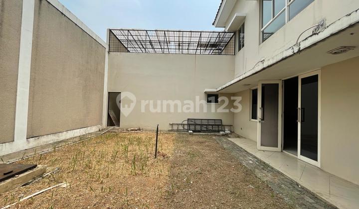 Nice House Gold Finch The Springs Gading Serpong, Tangerang