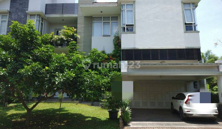 Rumah asri 2,5 Lantai Bagus di Taman Telaga Golf Bsd, Tangerang 1