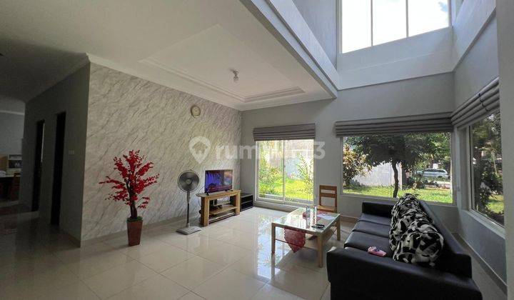 Disewakan Rumah Kost 3 Lantai Full Furnish di Taman Diponegoro 1