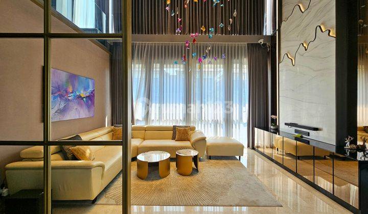 Rumah Mewah Banget Seperti Show Unit Di Kawasan Elite Navapark 1