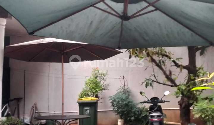 FSBO Quick Sale! 1½ story old house in Senopati, South Jakarta 2