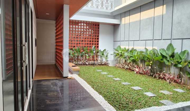 Modern Tropical New Home  Fully Furnished Taman Giri Loka BSD Corner 2