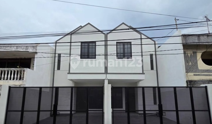 Rumah Baru Minimalis di Karang Empat Deket Ploso, Lebak, Karang Asem, Kenjeran, Villa Kalijudan, Mojoarum, Kampus Unair, Karang Menjangan