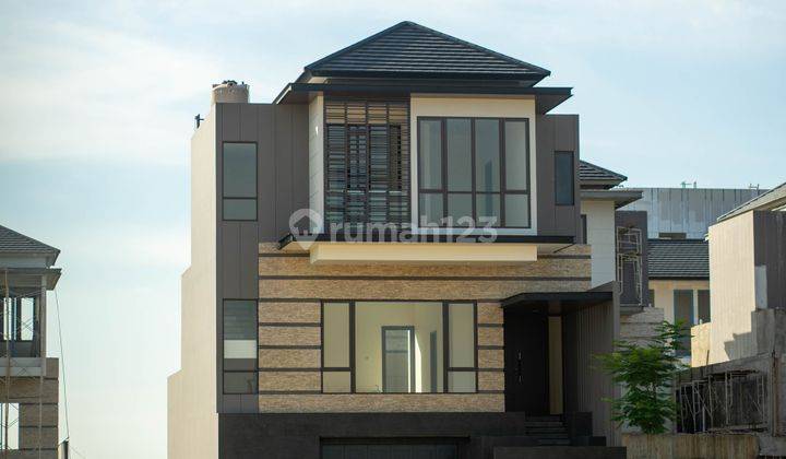 Rumah Premium Toba Lake Villas type 200 Cluster pinggir Danau ASYA JGC Jakarta Garden City by ASTRA 1