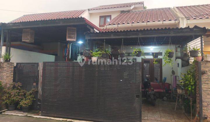 Rumah cluster satu setengah lantai di  murah di Cikunir Galaxy Bekasi 2 Lantai 1