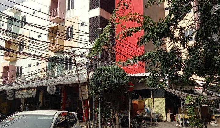 Jual Rumah Kos yg masi aktif di taman daan mogot raya tanjung duren jakarta barat 1