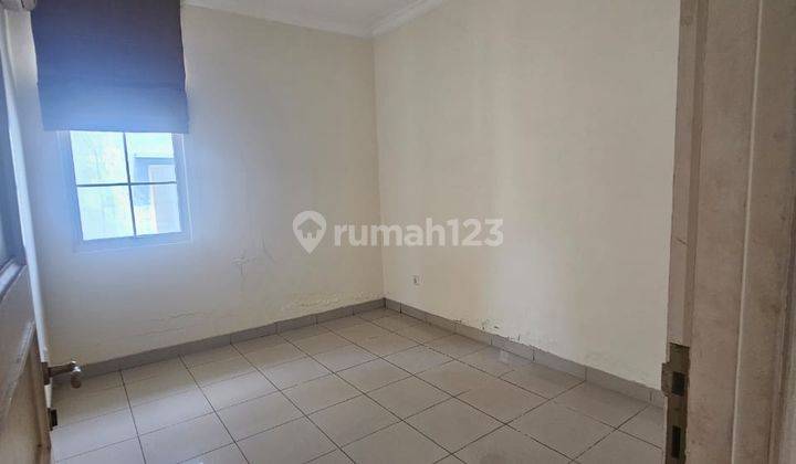 Dijual Rumah PIK Cluster Akasia Pantai Indah Kapuk 2.5 Lantai 2