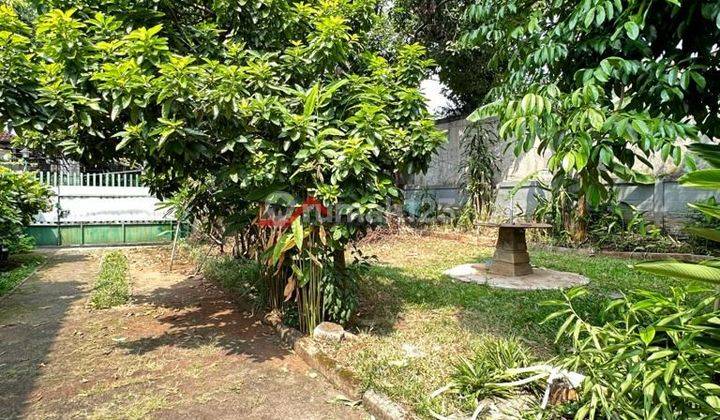 Dijual Rumah Gergaya Kontemporer di Area Jeruk Purut 2