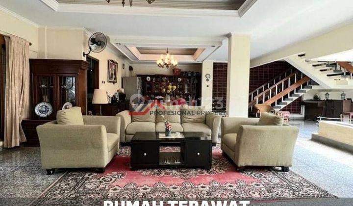 Dijual Rumah Terawat beegaya Kontemporer di Cipete 2