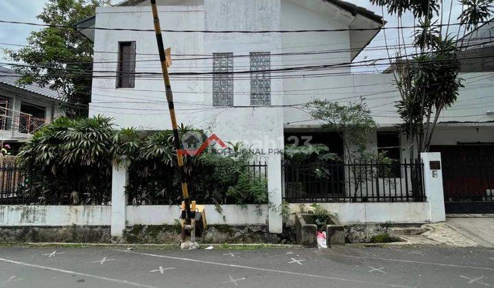 Dijual Rumah Lama Terawat Dekat MRT di Cilandak 1