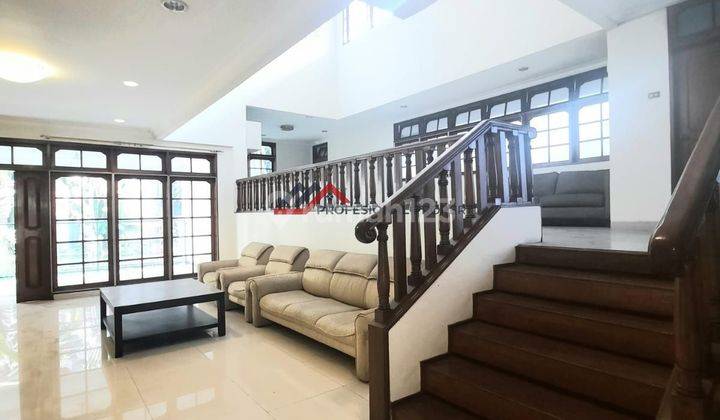 Rumah Lama Area Premium di Pondok Indah 2