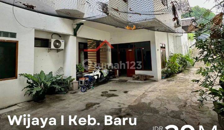 Dijual Rumah Hitung Tanah Zona Komersil di Kebayoran Baru 1