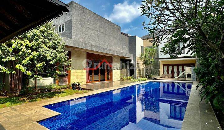 Dijual Rumah Asri dan Mewah Dalam Komplek Tanjung Barat 1