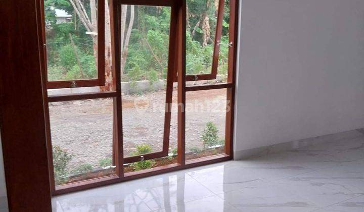 Rumah 2 Lantai di Jalan Tamangapa Raya 3 2