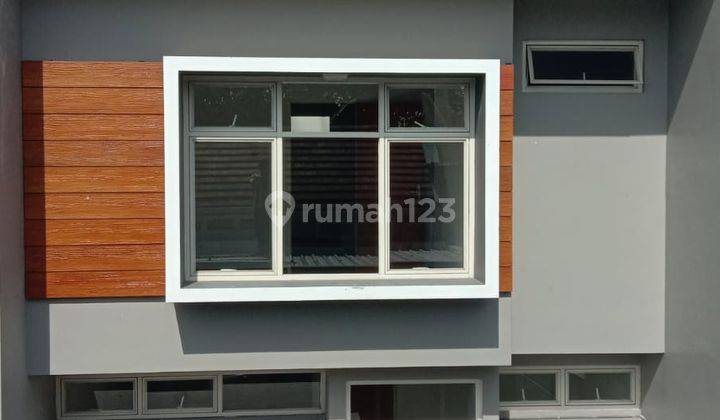 RUMAH CLUSTER DI PENUMPING SOLO 1