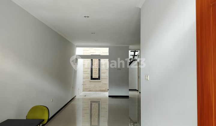 RUMAH CLUSTER DI PENUMPING SOLO 3