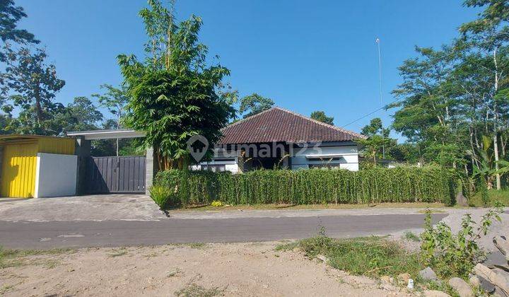 RUMAH ASRI SEJUK VIEW PEGUNUNGAN  1