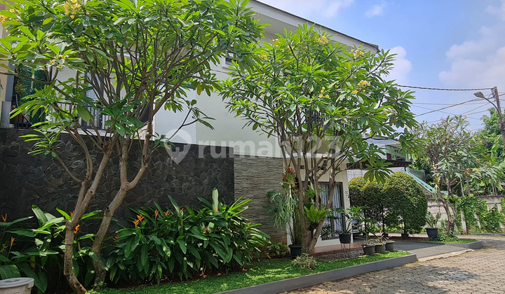 House Position Hook Strategic Location Near JOR and Jagorawi Toll Access 2