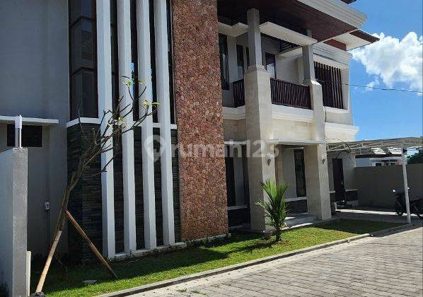 Villa Residence Mewah Dengan View Sungai di Denpasar 2