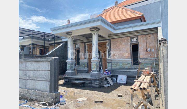 Rumah baru jadi siap huni style Balinese  di Tulikup, Gianyar 2